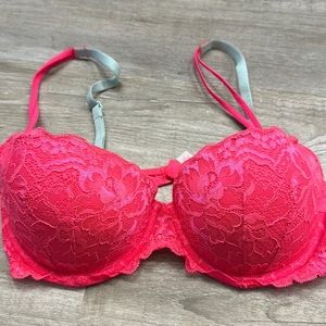 NWOT Victoria  Secret Multi purpose bra